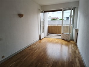 appartement à la vente -   42000  SAINT-ETIENNE, surface 79 m2 vente appartement - APR662032